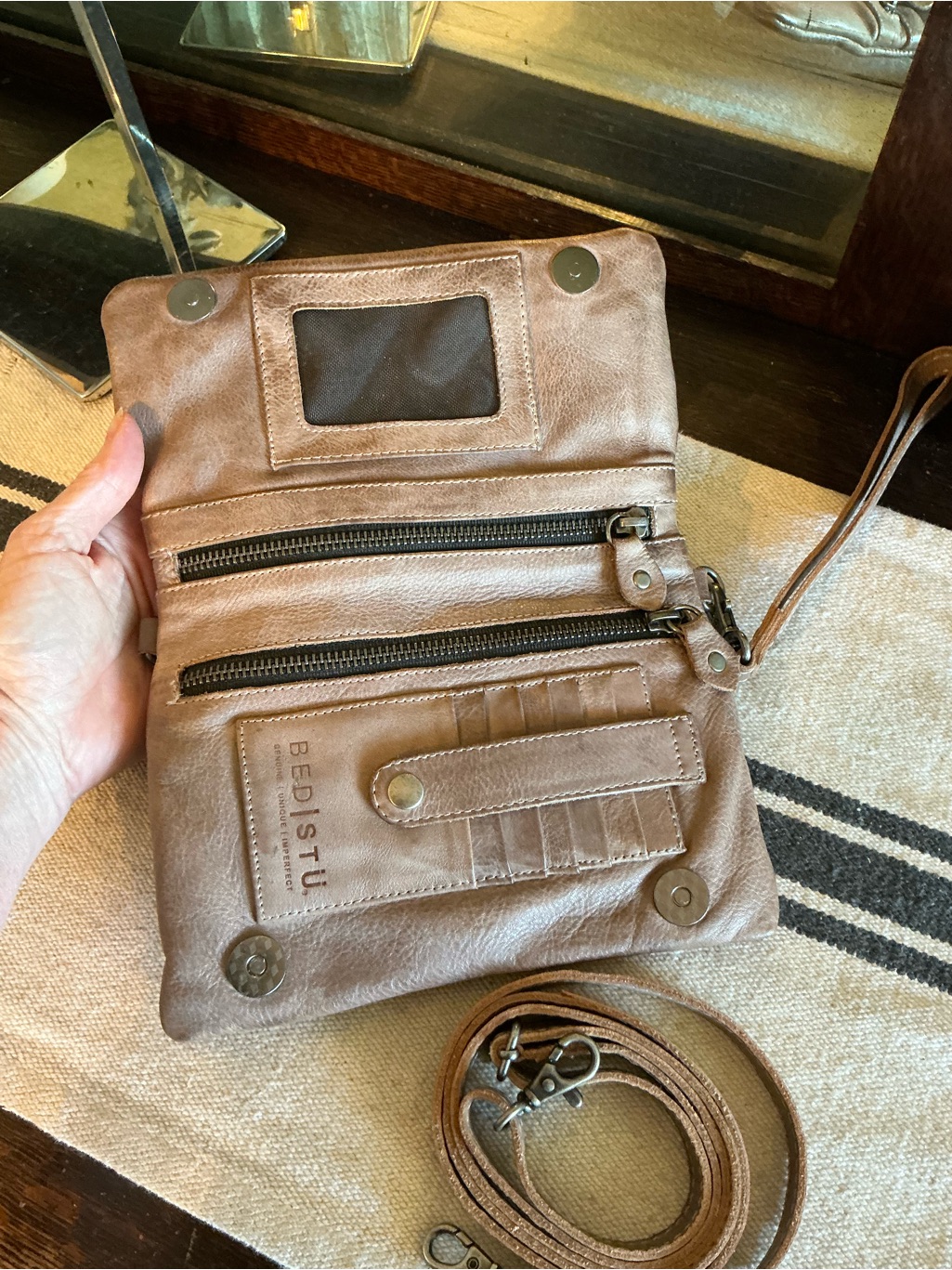 Nwot Bed Stu Bayshore Cadence Wallet Wristlet Clutch Bag Light Grey Rustic $179 — image 6 of 8